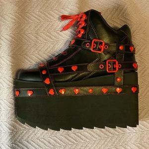 YRU Platform Boots